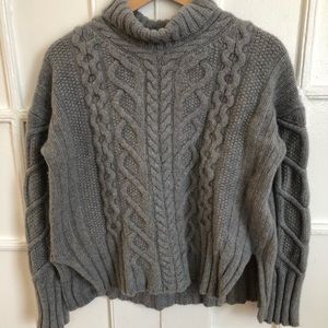 Everlane cable knit sweater